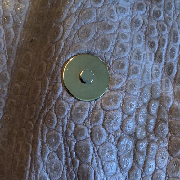 Vintage 1920’s Benelli Roma Leather ostrich stamped cross body adjustable bag - Picture 17 of 17